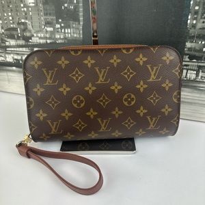 🚫SOLD🚫Louis Vuitton Orsay Clutch - Excellent